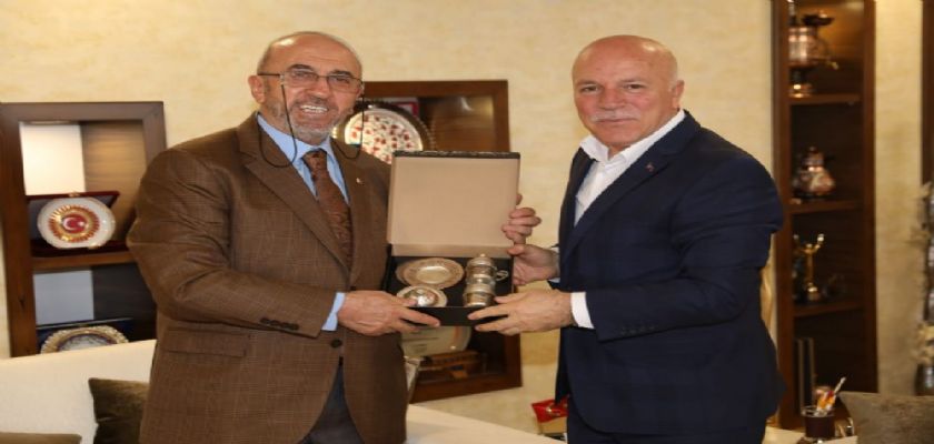 BAŞKAN DUMANDAĞ ERZURUM'DA BİR DİZİ  ZİYARETLER’DE BULUNDU...